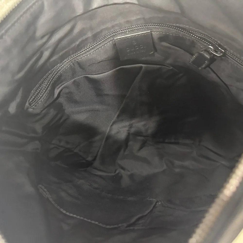 Gucci GG Supreme Shoulder Bag Crossbody Messenger Bag Black